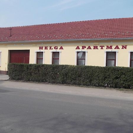 Ferienwohnung Helga Apartman Makó Exterior foto