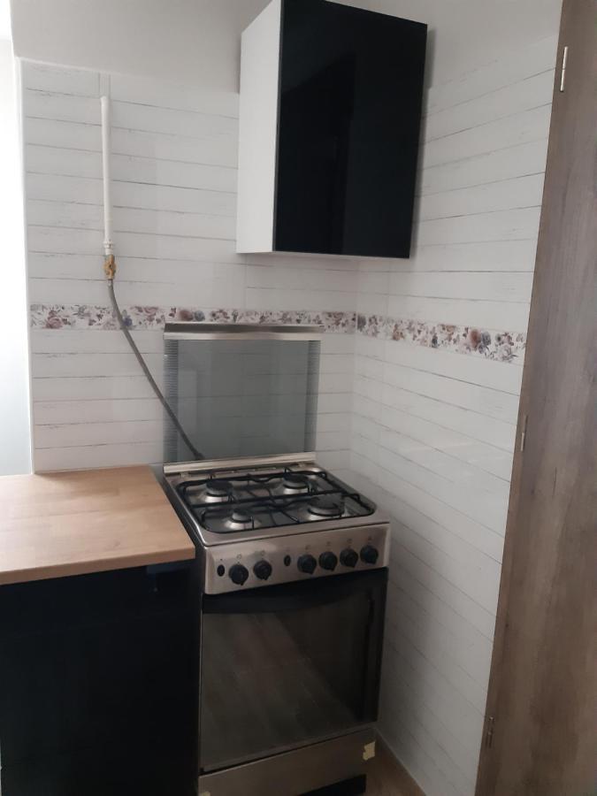 Ferienwohnung Helga Apartman Makó Exterior foto