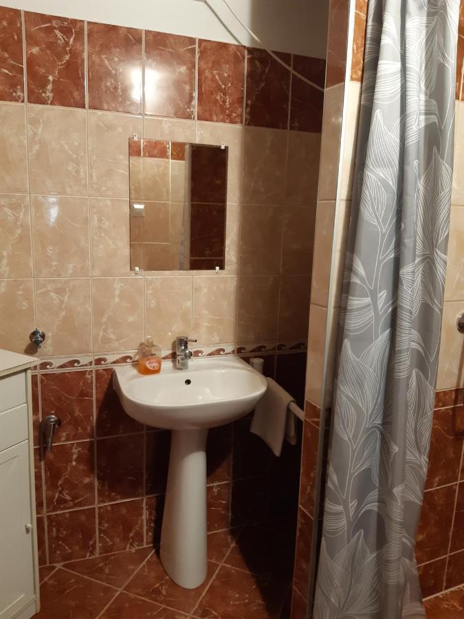 Ferienwohnung Helga Apartman Makó Exterior foto