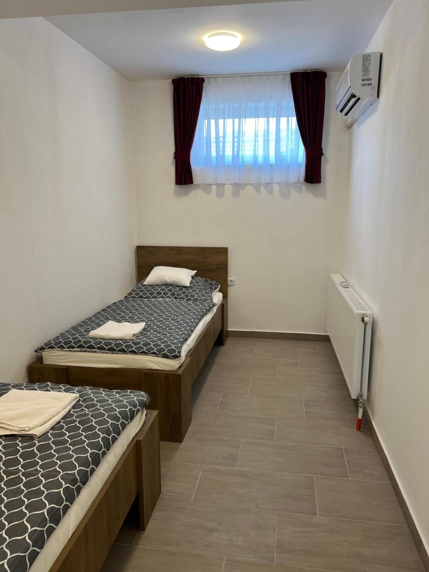 Helga Apartman Makó Exterior foto