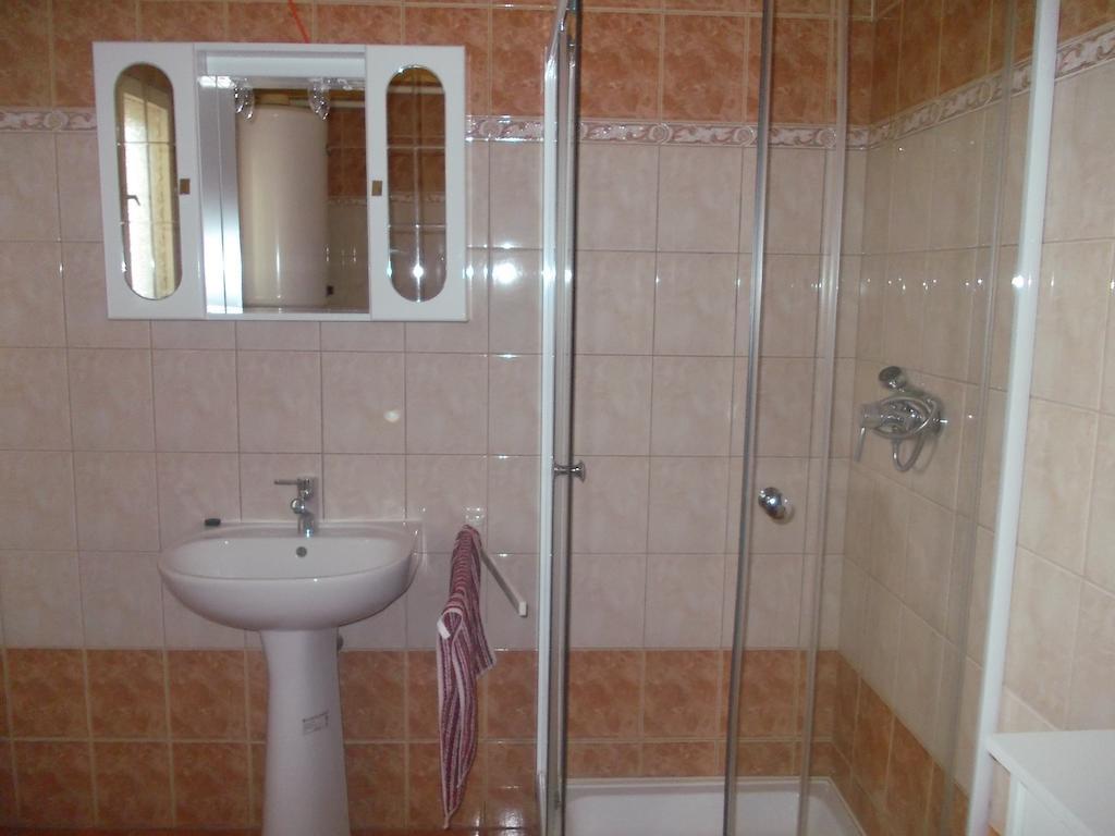 Helga Apartman Makó Zimmer foto