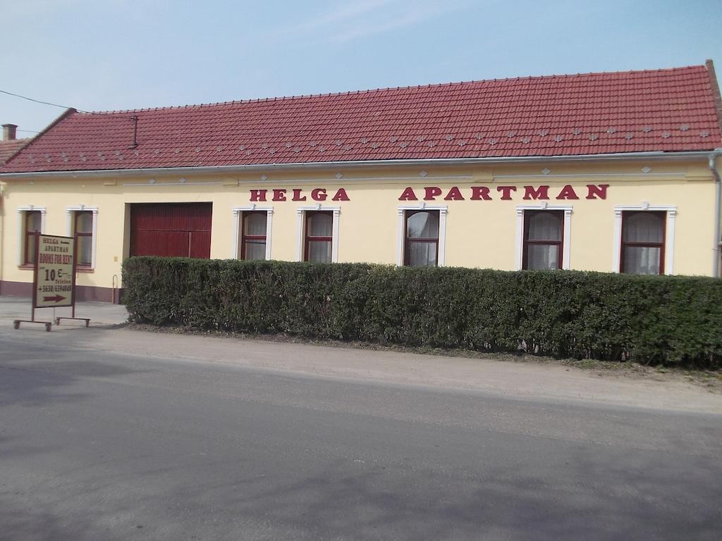 Ferienwohnung Helga Apartman Makó Exterior foto